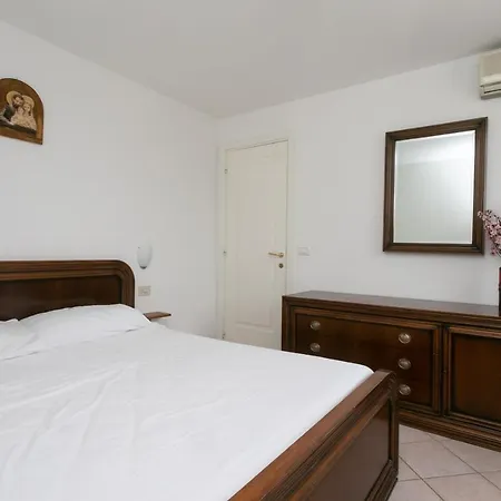 N033 - Numana, Bilocale Con Meraviglioso Terrazzo Sul Mare Appartement