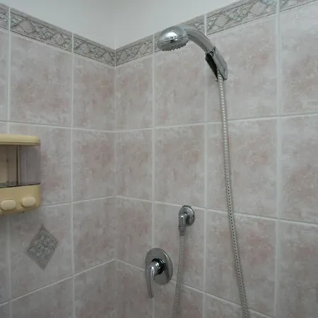 N033 - Numana, Bilocale Con Meraviglioso Terrazzo Sul Mare